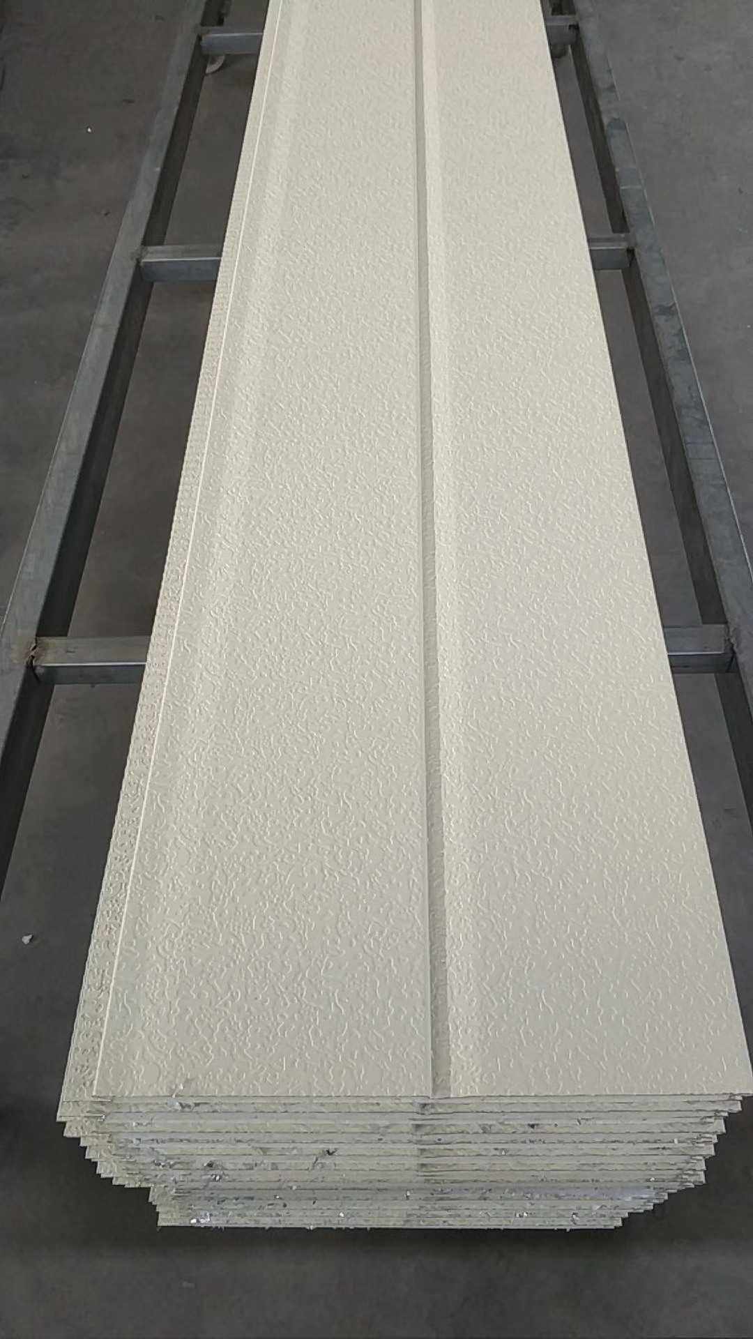 Heat Shield Active Board Room Material Exterior Wall Insulation Decorative Polyurethane Clip Core Plate Color Steel Metal Carved board