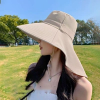 Бежевая медицинская маска, женский стиль