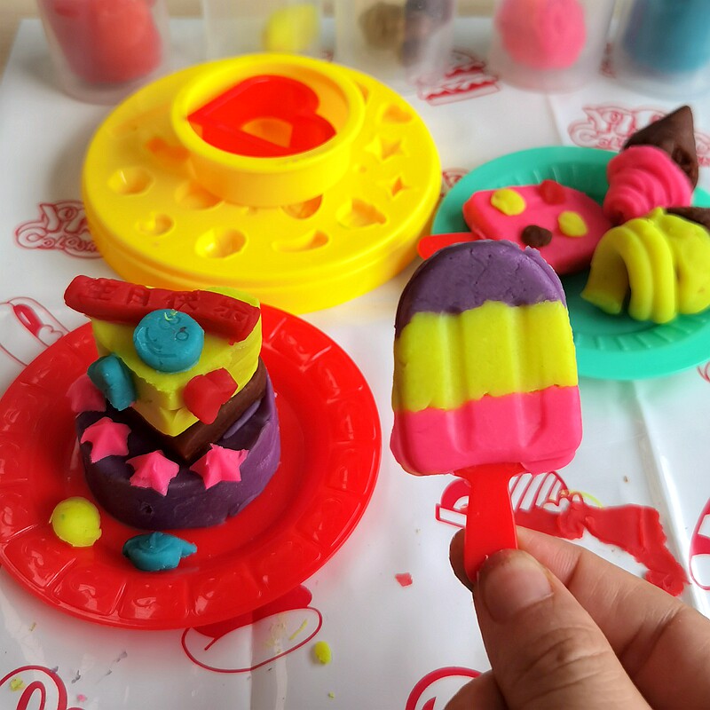 Hand-made mud toolkit for children's ice cream toy rubber mud burger mold birthday cake toy