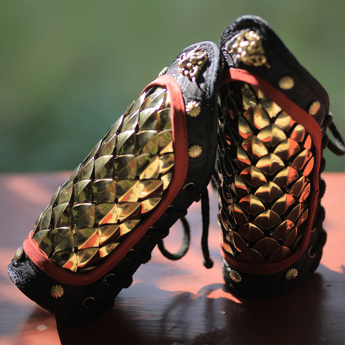 Dragon squalid armor arm Uri alley Original Ming-made Han suit armor gold silver 304 stainless steel fish scale armor wrists