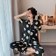 2020 ice lụa pyjama phụ nữ mùa hè mỏng lưới màu đỏ daisy nhỏ quần ngắn tay phiên bản Hàn Quốc trong cardigan dịch vụ tại nhà - Cha mẹ và con