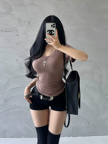 Сексуальная базовая приталенная цветная эластичная футболка с коротким рукавом, V-образный вырез