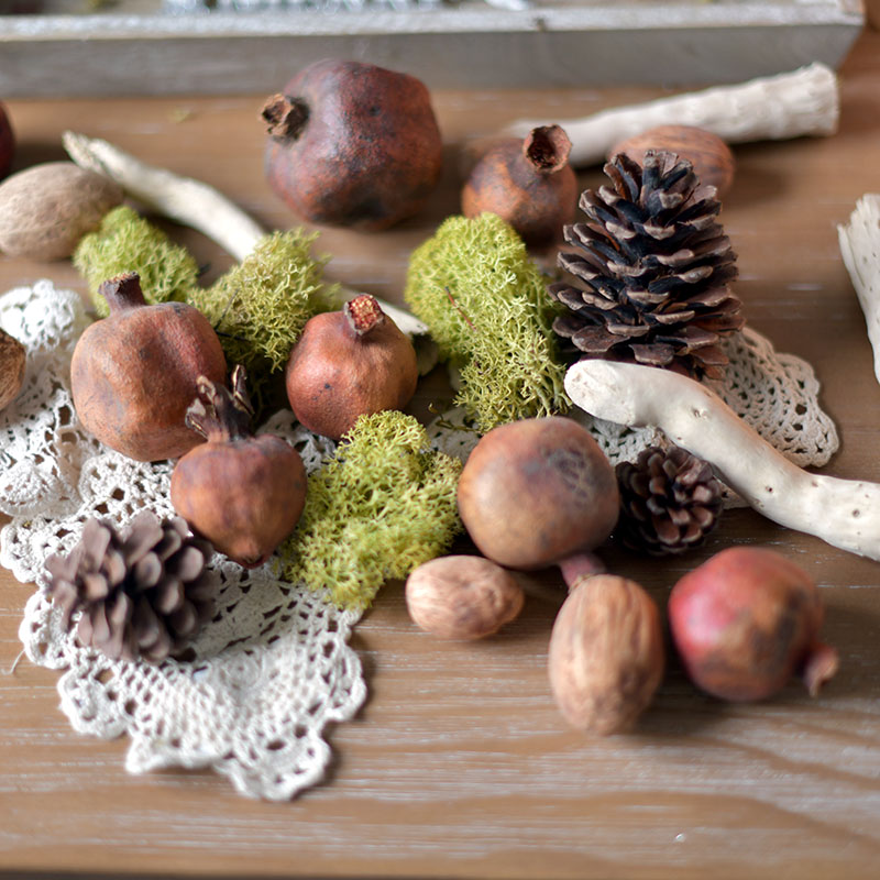 Christmas handmade dried pine cones ornaments Forest creative home decoration Pastoral style desktop decoration