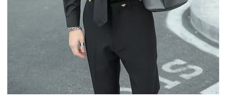 Lắc tay em trai lưới đỏ áo sơ mi nam Hàn Quốc của chiếc cà vạt mỏng trang trí đêm tóc stylist áo sơ mi nam đẹp nhất áo sơ mi trung niên
