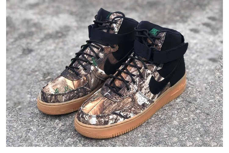 NIKE AIR FORCE 1 CAO AF1 Băng đảng cao ngụy trang Giày đế bệt thông thường AO2410-100 - Dép / giày thường