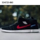 Giày thể thao Air Jordan 1 Mid AJ1 ở giữa nhỏ bị cấm mang giày bóng rổ thế hệ đen và đỏ 554724-810