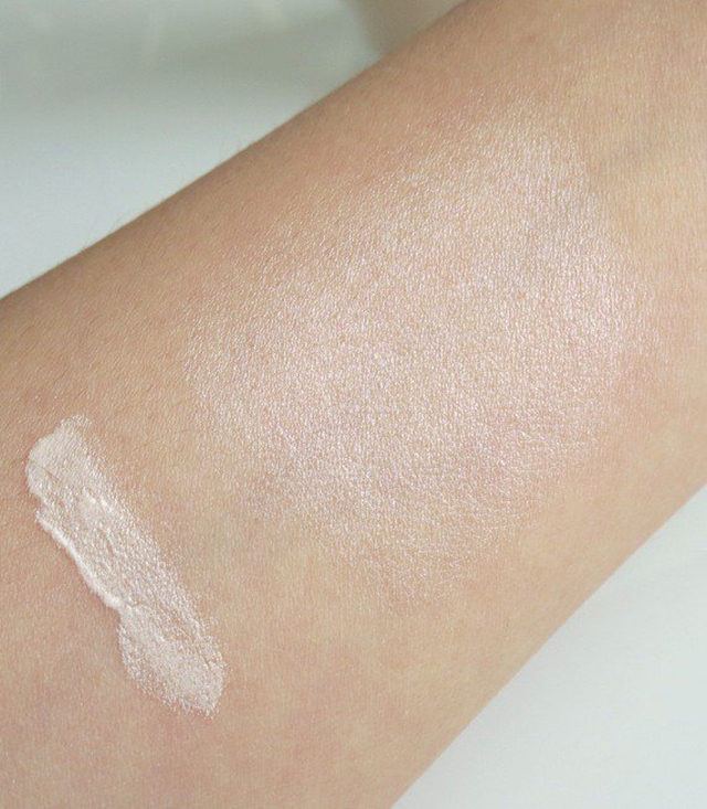 BECCA đĩa bay nhỏ bột có độ bóng cao + chất lỏng / Giáng sinh phiên bản giới hạn bốn chiếc macaron mini được nạp vàng phấn nhũ highlight