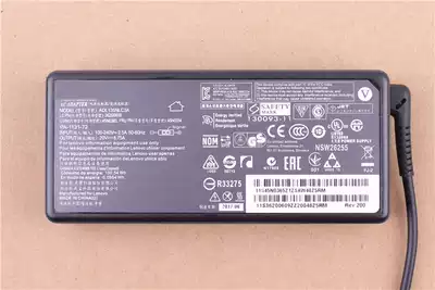 For Lenovo notebook computer power adapter Y50T540pT440p square port charger 20V6 75A