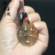 Natural agate chalcedony pendant ice double-sided male and female pendant pendant fashion simple jewelry