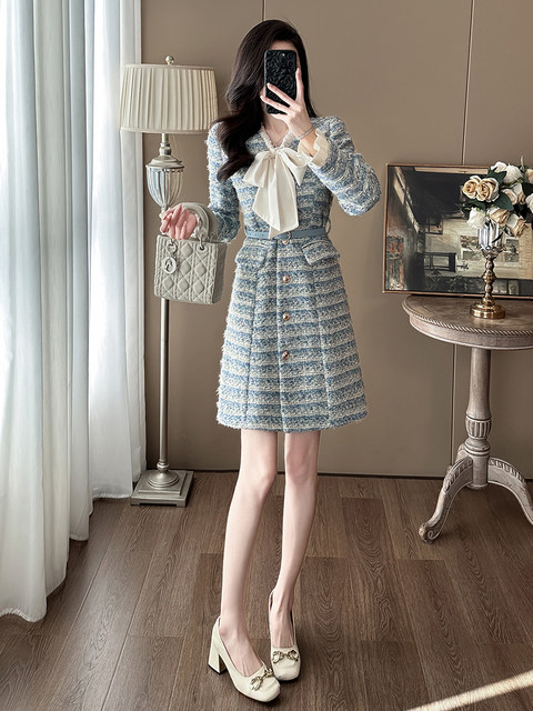 French socialite high-end skirt women's autumn and winter design rich daughter style temperament waist small fragrant dress