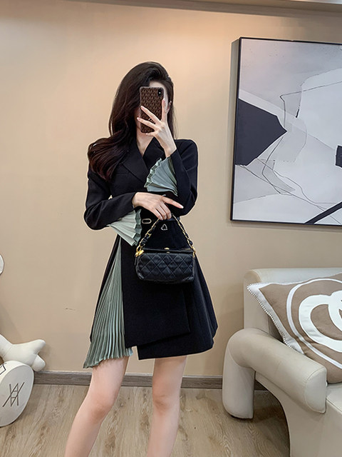 Autumn Long-Sleeved High-End Exquisite Dress That Flatters the Figure, Exudes a Mature and Elegant Vibe, Waist-Cinching Professional Suit Dress for Women with a Sense of Sophistication