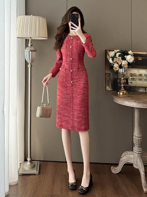 French-Style Socialite Fashion, Elegant Temperament, Goddess Style, High-End, Western-Style, Chanel-Inspired Mid-Length Dress for Women, with a Sense of Sophistication