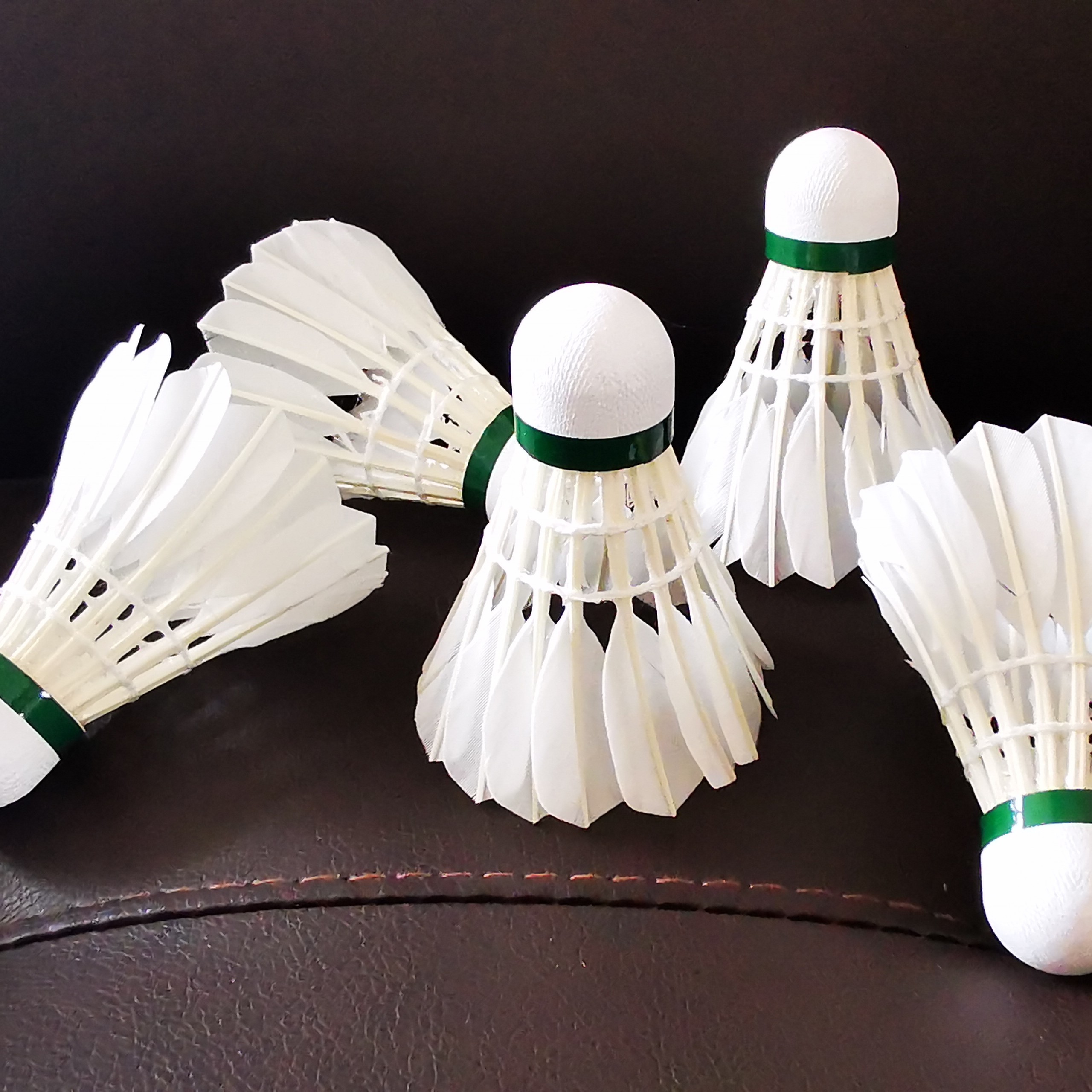 Sports goalkeeper badminton serve special training ball goose bent nylon ball resistant king steady flight constant