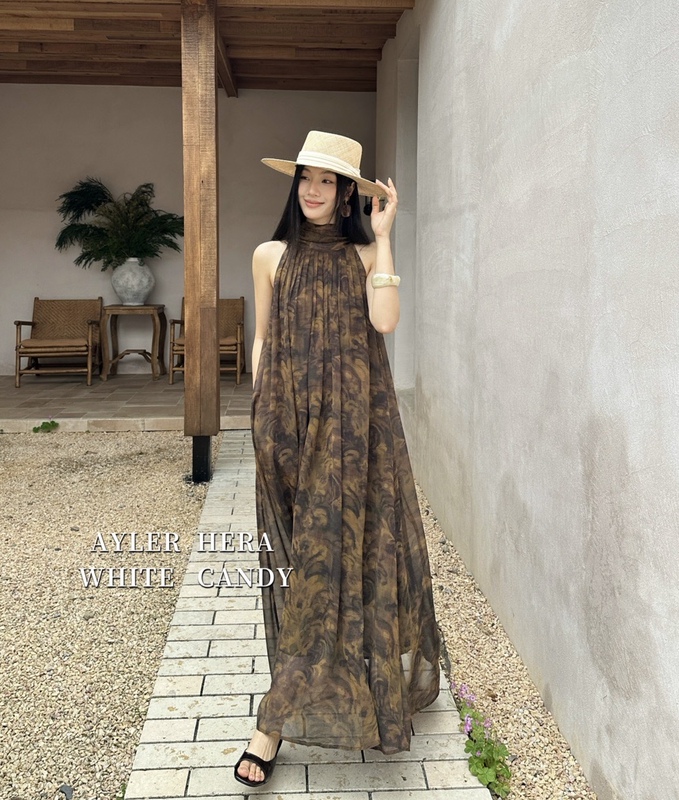 Hera Retro Coffee-Colored Printed Sleeveless Halter Dress for Women, Summer Loose Vacation Style Halter Dress for Women