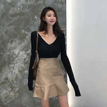 European station 2021 Autumn New Hong Kong style fashion set female retro chin Yuen elegant style temperament two-piece set