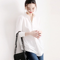 European station white shirt female Autumn New elegant retro temperament niche design sense shirt loose simple long sleeve