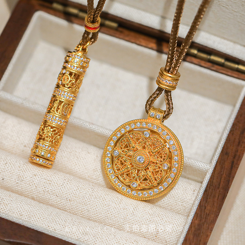Gold Store Same Style Ancient Gold-Colored Eight-Treasure Compass Vajra Necklace Portable Buddha Sweater Chain Copper Gold-Plated New Chinese Style Gold Store Same Style Ancient Gold-Colored Eight-Treasure Compass Vajra Necklace Portable Buddha Sweater Chain Copper Gold-Plated New Chinese Style