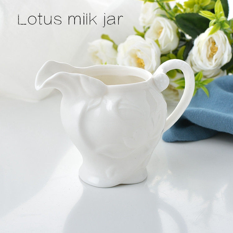 New Chinese relief white ceramic coffee milk cup Milk pot White lotus milk cup Hotel Western restaurant milk pot slight flaw