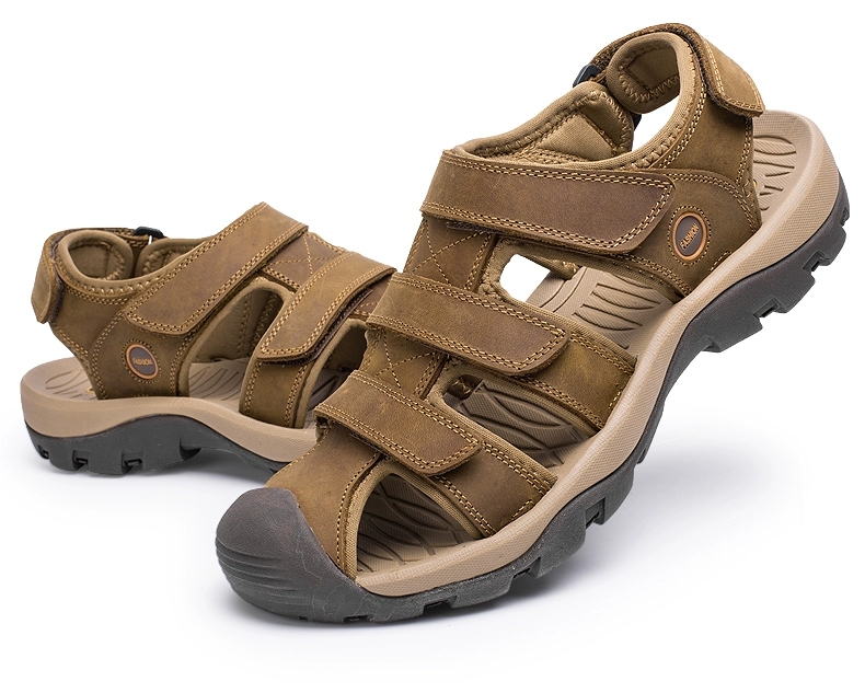 Giày da nam mùa hè giày mát mẻ cho nam lớp đầu tiên da bò baotou giày đi biển mùa hè giày đi bộ đường dài chiến trường Pu thanh niên - Sandal