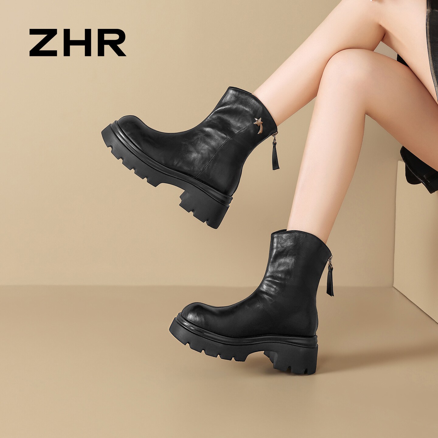 Zhr Thick-Soled Martin Boots for Women, 2026 Autumn New Style, Retro Short Boots for Petite Individuals, Versatile Work Boots