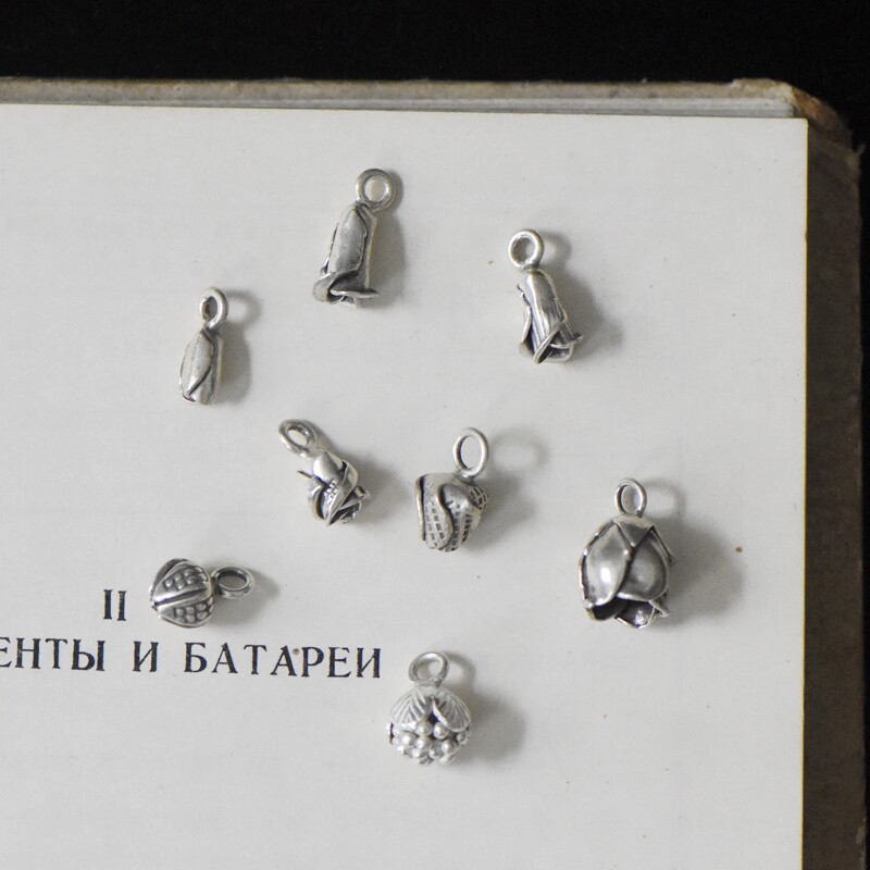 Yaojia) Thai handmade silver sterling silver DIY accessories flower bud small pendant sterling silver pendant HA301