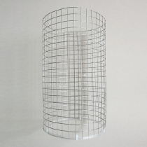 The net of the hood of the breeding bin