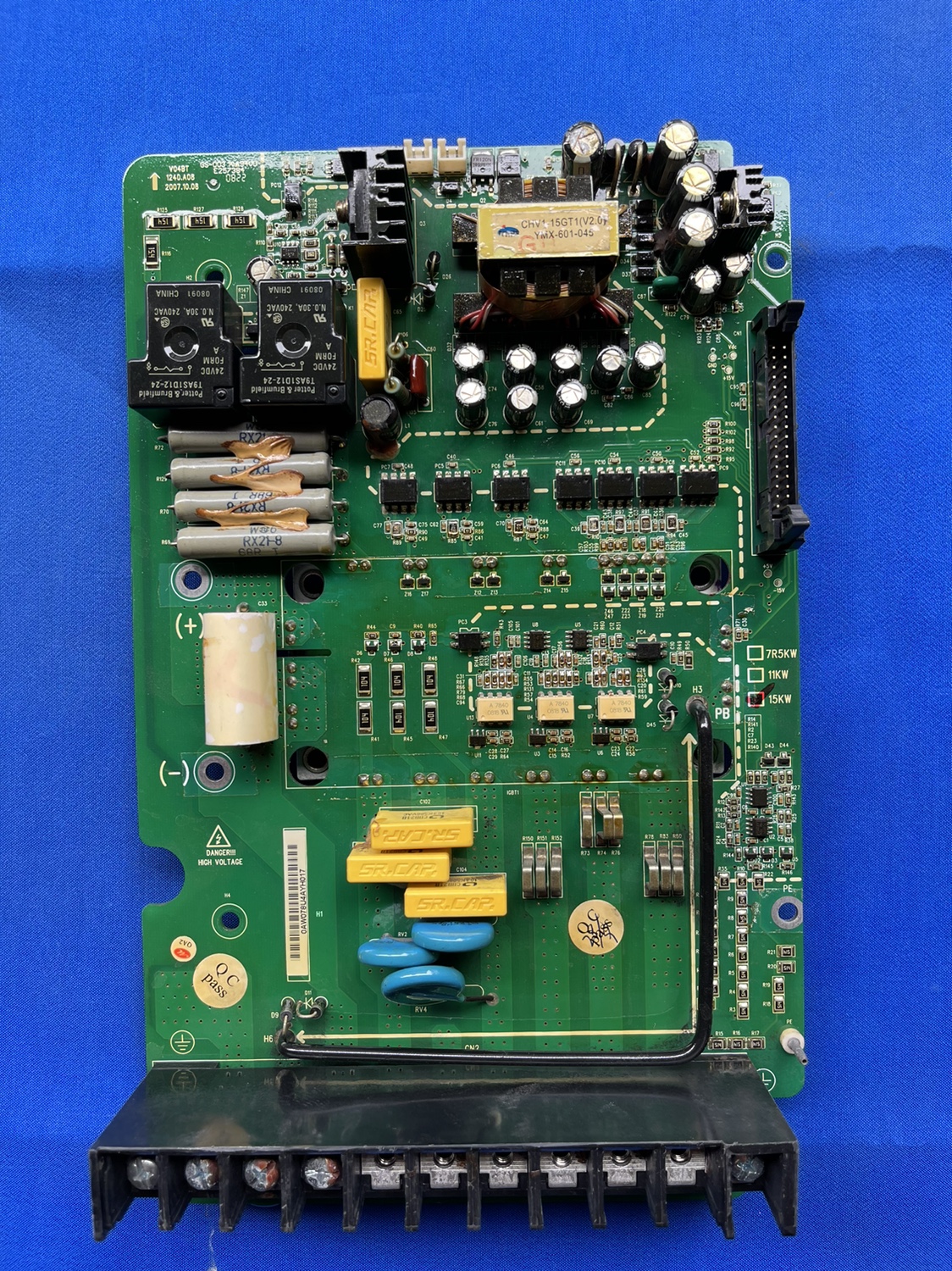 Ingwitten frequency converter power board CHF CHE CHE CHF 100A 7 5 11 15KW Drive board