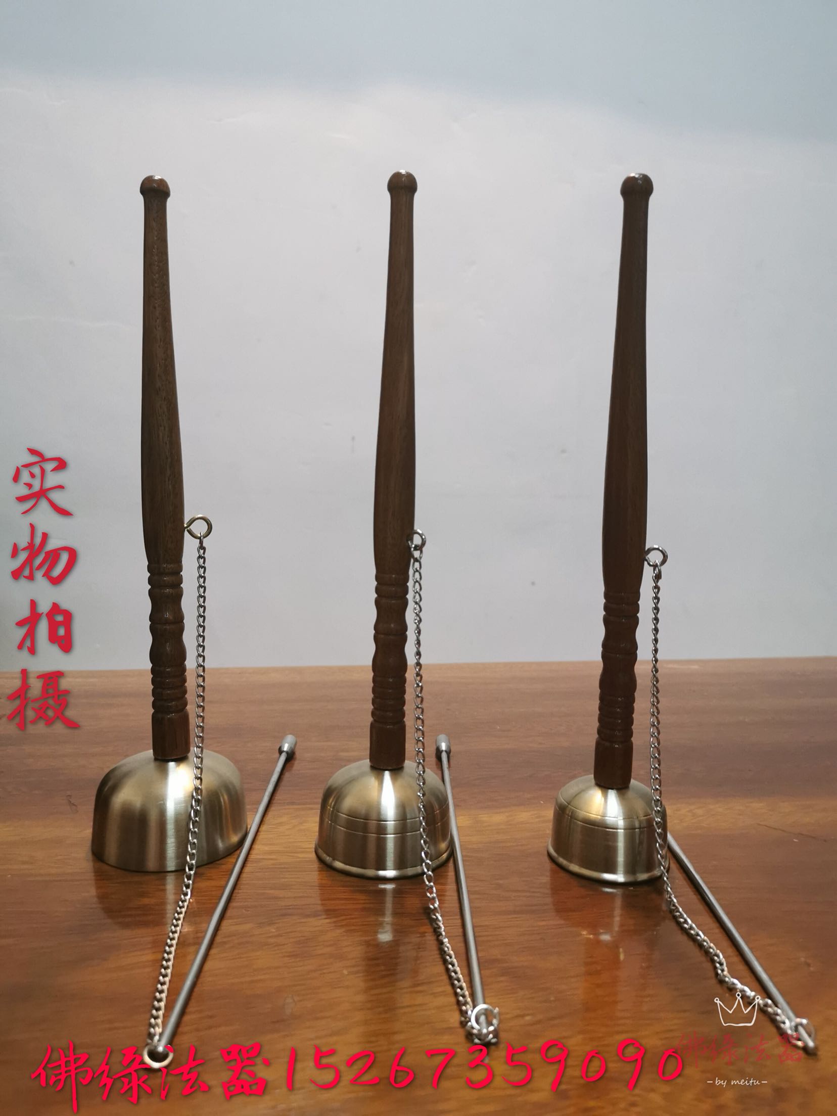 Taiwan's instruments and household pure copper solid wood long handle to introduce the temple instruments