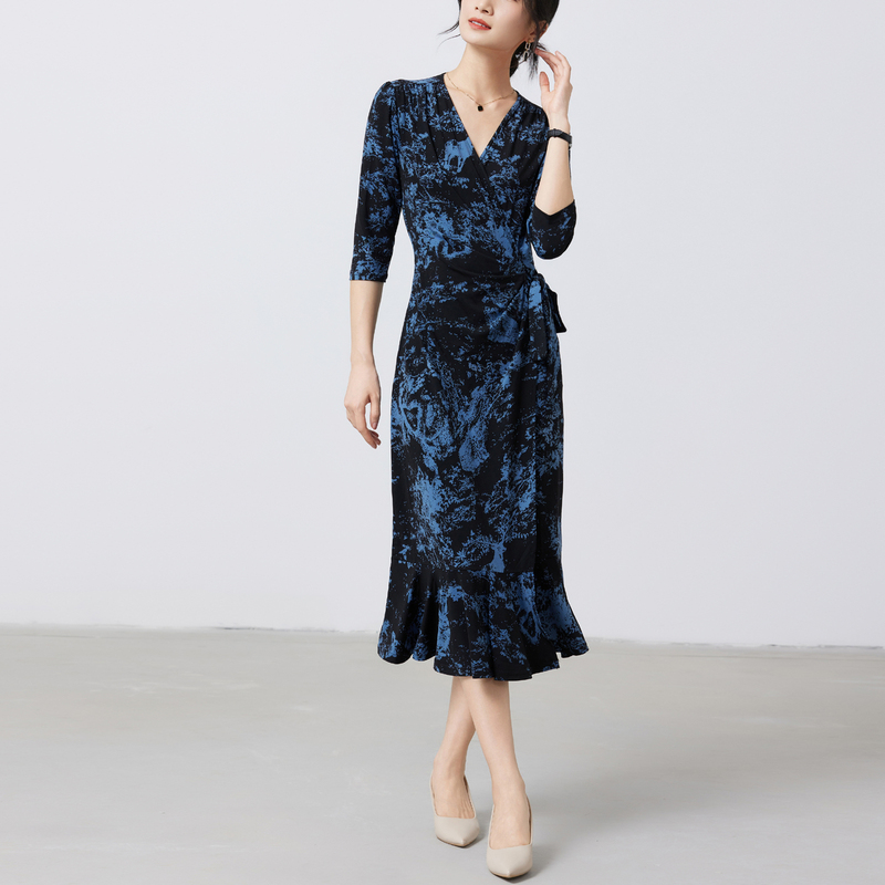 French-Style Noble and Luxurious Elegant Printed Dress, New Spring and Summer Slim-Fit Fashionable Waist-Cinching Slimming Fishtail Dress French-Style Noble and Luxurious Elegant Printed Dress, New Spring and Summer Slim-Fit Fashionable Waist-Cinching Slimming Fishtail Dress