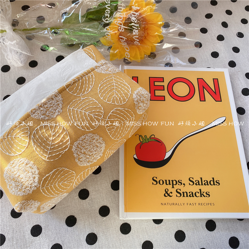 INS Japanese non-Yanchuan imported embroidered cotton canvas artisan tissue sheet contains drawn tissue box paper towel bag