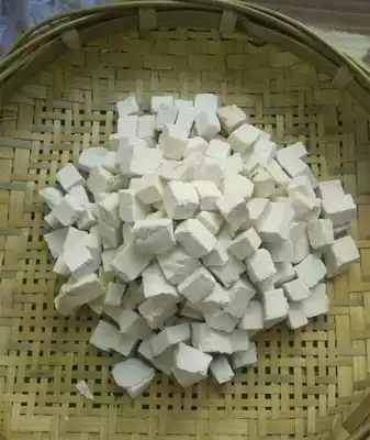 New goods Yunnan Ailao Mountain Farmhouse Poria Ding Poria Ding Poria Cocos 500 grams two catties of grinding powder