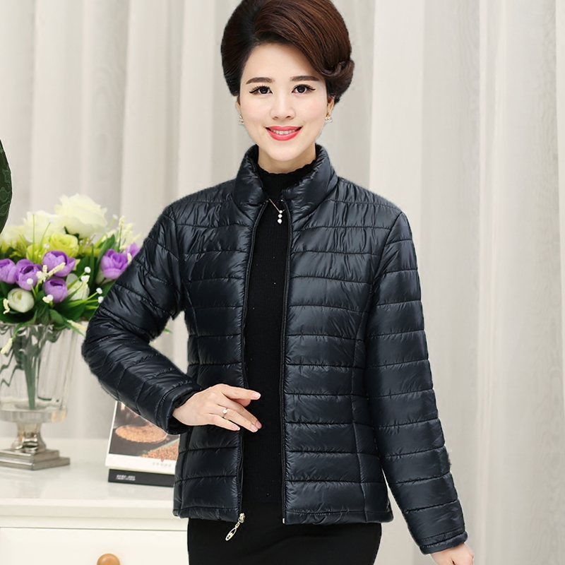 Đặc biệt hàng ngày Phụ nữ trung niên và người già thời trang cotton ngắn xuống áo khoác cotton trung niên mẹ tải áo khoác phụ nữ cháu trai áo khoác tuổi trung niên