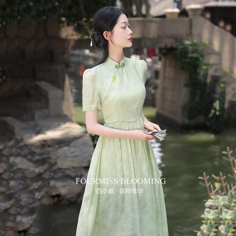 【In the Mood for Love】Chinese-Style Cheongsam | Green New Chinese-Style Improved Summer Dress with a Youthful and Casual Vibe.