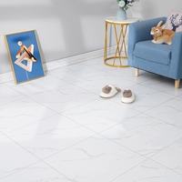 1.0 Модельная рыба живот белый