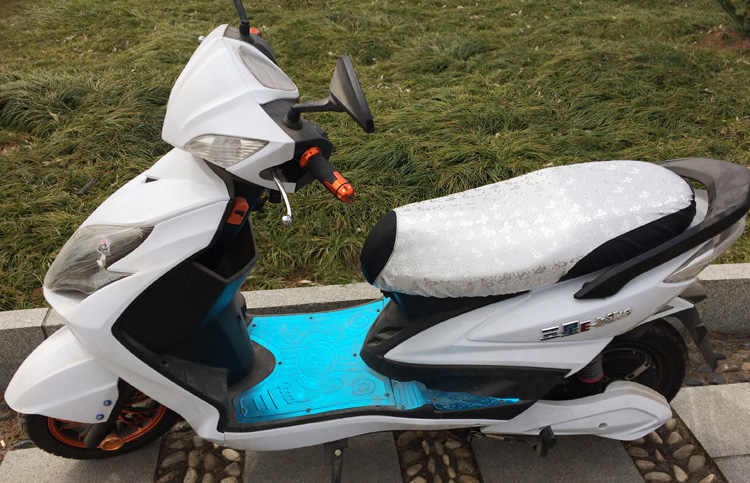 Xe điện scooter cushion cover xe máy điện ghế bìa da bao gồm chỗ ngồi phổ kem chống nắng chống thấm nước pad ngày hè giá bọc yên xe máy