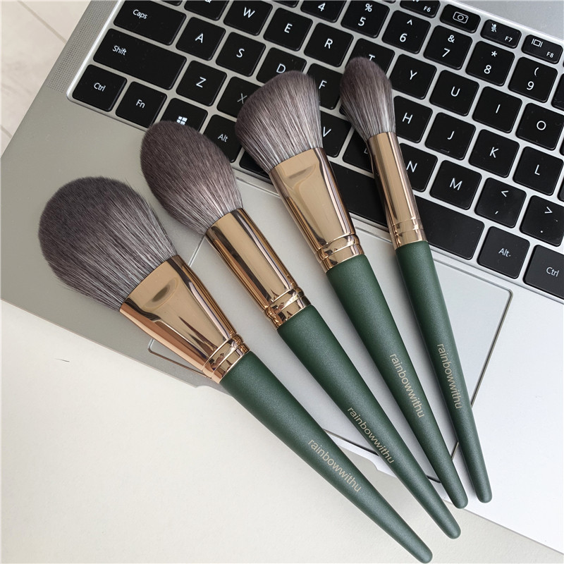 [Town Shop Treasure] 12 Makeup Brushes Animal Hair Loose Brush Blush