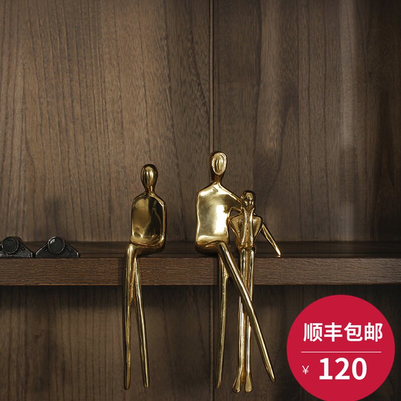 Pure copper art ornaments Nordic light luxury creative decoration couple brass villain gift study living room bookcase decoration