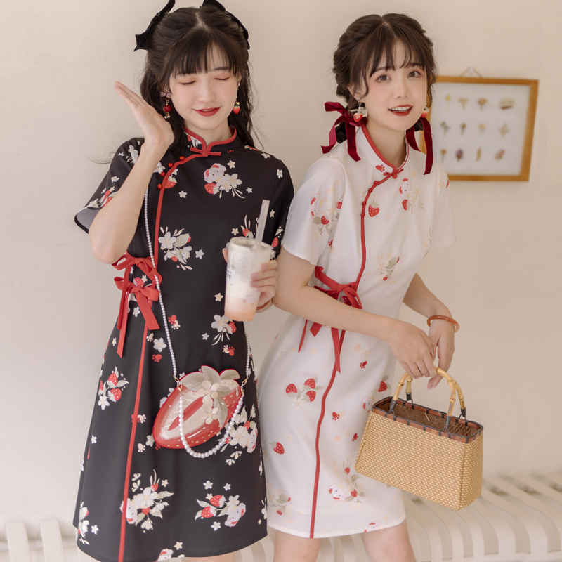 Kaudai Time: Berry Berry Improved Strawberry Printing Girls Short Small Ssleeve Bangrobe Summer Costume