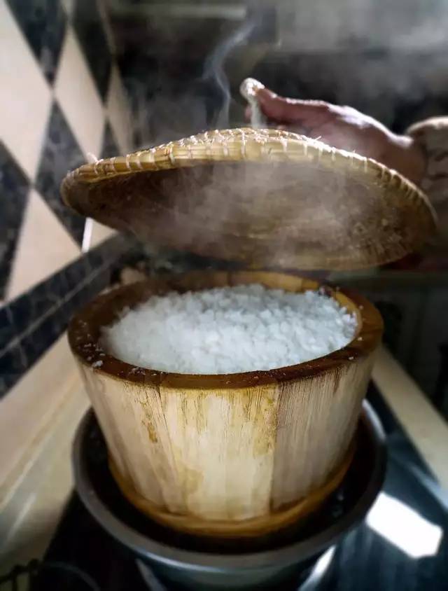 Yunnan Zhaotong specialty farmers grow grains of grains corn homemade cornmeal cornmeal rice raw materials per serving of 5 jin
