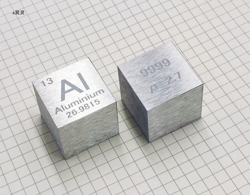 Алюминиевый алюминиевый алюминиевый алюминиевый 4 -кишечный цикл куб Al 99,99 алюминиевые кубики