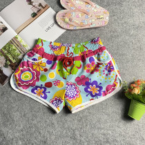 Beach pants womens seaside resort hot spring fashion round corner slim quick-drying Sanya shorts floral hot pants summer