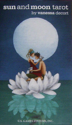 Import of the genuine Sun and Moon Tarot day with the moon tarot (now)