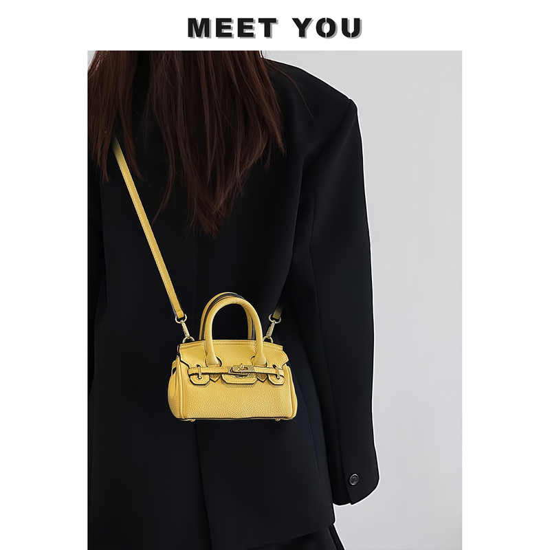 Yellow Super Trendy Exquisite Kelly Bag for Women 2026 New Model High-End Light Luxury Niche Design Handbag Crossbody Small Bag