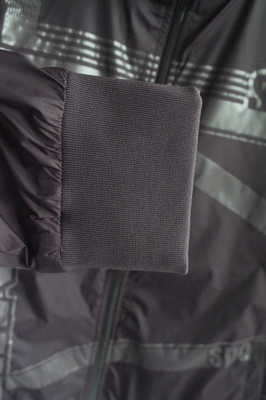 Jin Laike truy cập chính hãng bị hỏng mã đặc biệt mùa xuân và mùa thu nam giản dị đai thoáng khí net áo khoác đơn 22112019 - Áo khoác thể thao / áo khoác