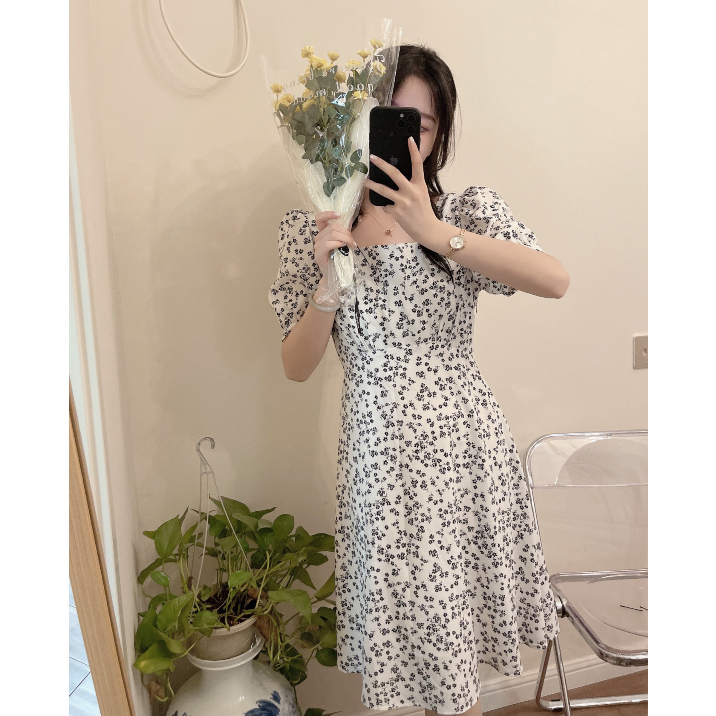 Spot] missqiuqiu Autumn homemade elegant, gentle and beautiful portrait square collar slimming new dress