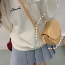 Miss qiuqiu autumn home made this issue recommended bi into the texture small milk yellow bag ~ crossbody shoulder bag