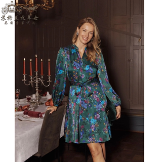 Shopping for new women's dresses in the uk