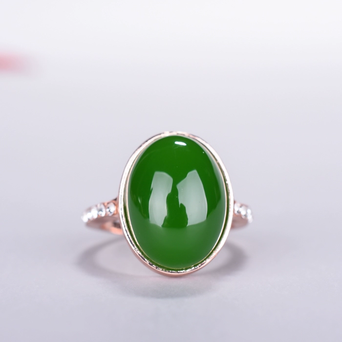 Bộ sưu tập nhẫn bằng vàng 18k Hetian Jade Jasper Cấp độ tự nhiên Cũ cải bó xôi màu xanh lá cây vàng dát vàng nhẫn ngọc bích trứng nữ Miệng sống - Nhẫn