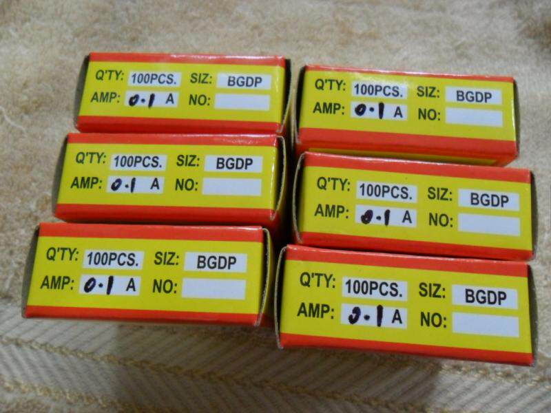 Glass Tube Fuse 0-1A Fuses Fuse Insurance Tube 5 * 20 6 * 30 Small Ampere Fuse