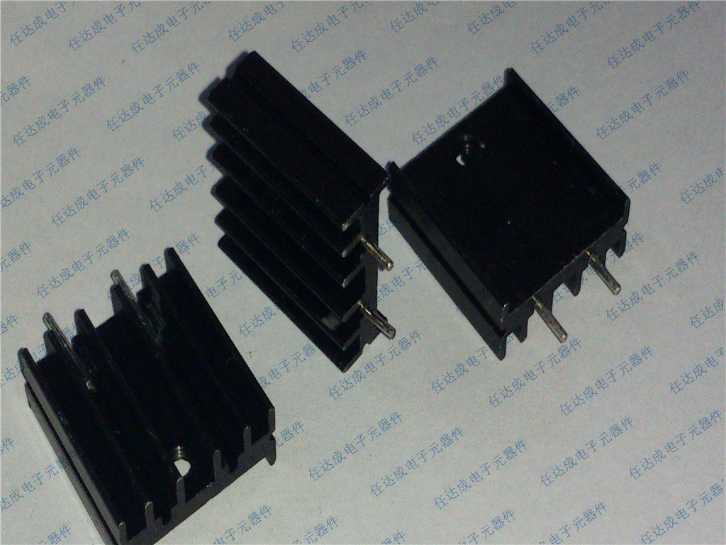Heat sink 20 length 18 5 width 7 3 thick foot distance 8
